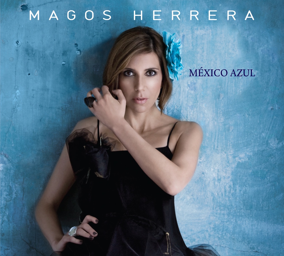 México Azul by Magos Herrera album cover
