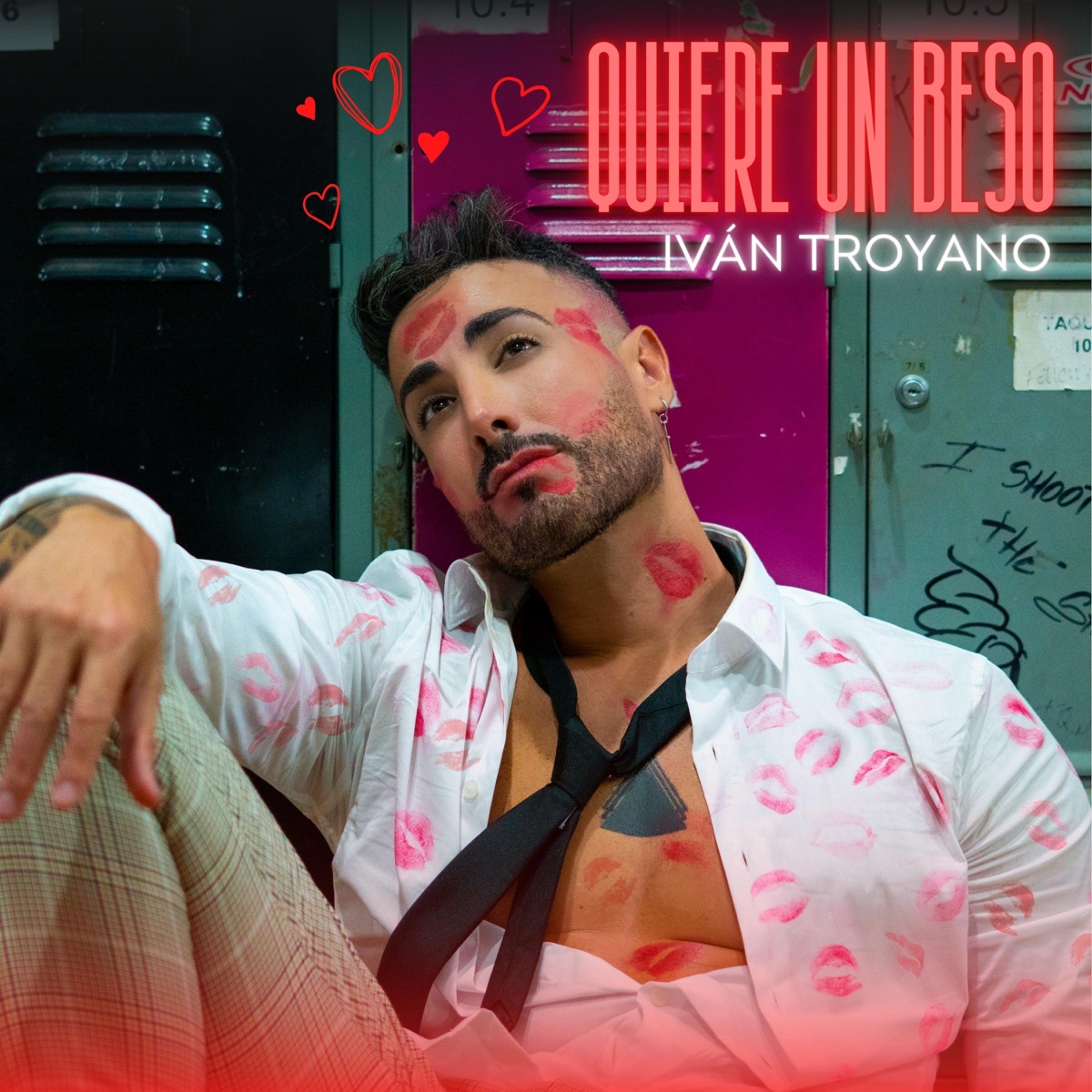 Quiere Un Beso - Single by Iván Troyano album cover