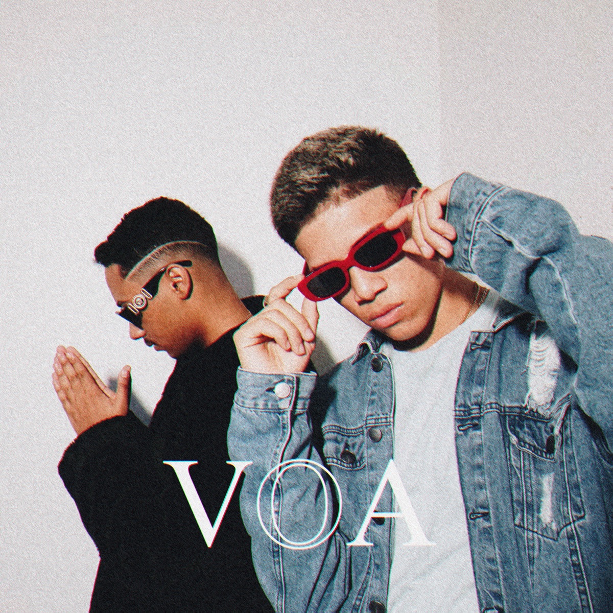 Voa (feat. Oliv7ira) - Single by Ravier album cover