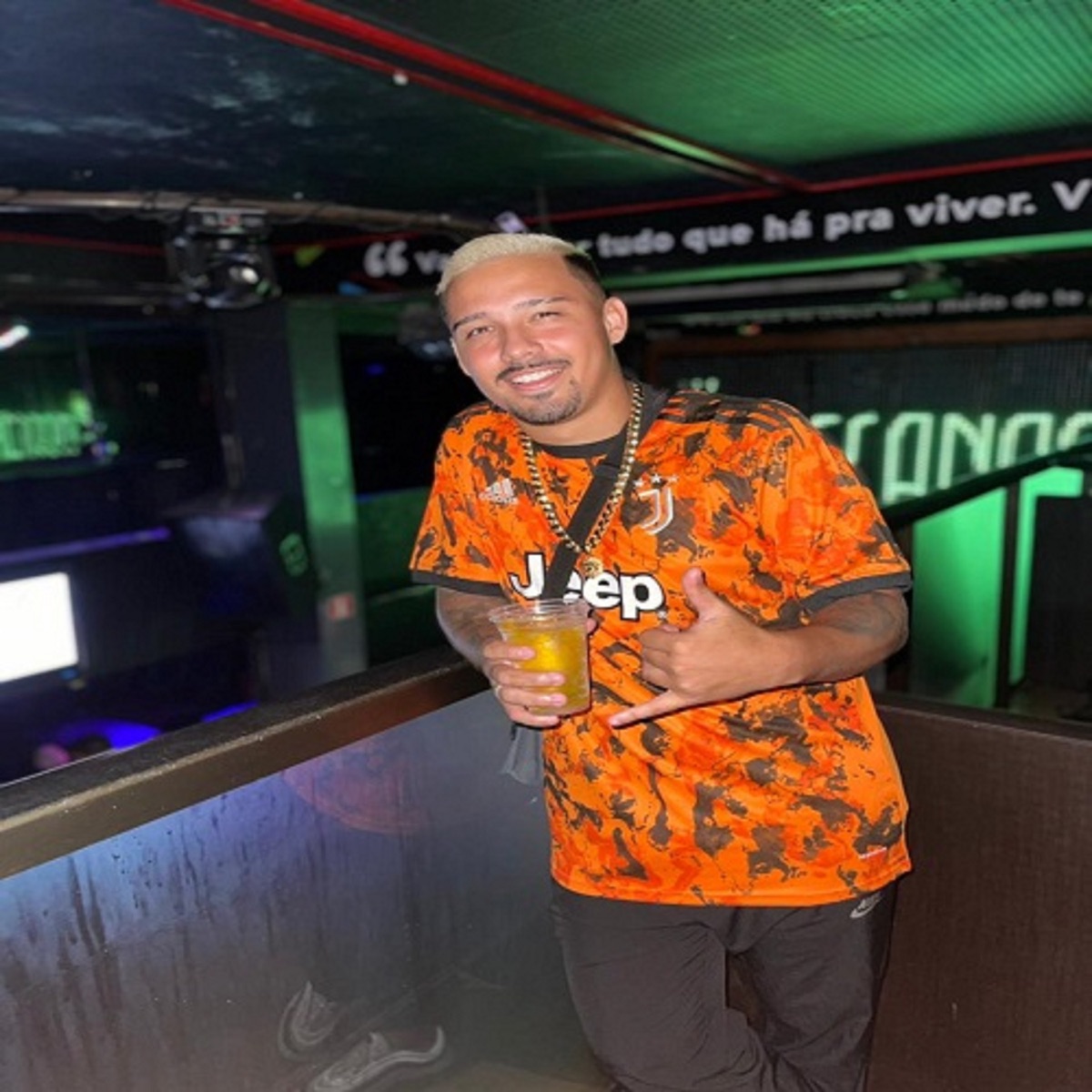 MC Gn Sheik Abre a Porra Da Xoxota feat Lone E Pedrin Do Engenha - Single by DJ PEDRO SCHMID album cover