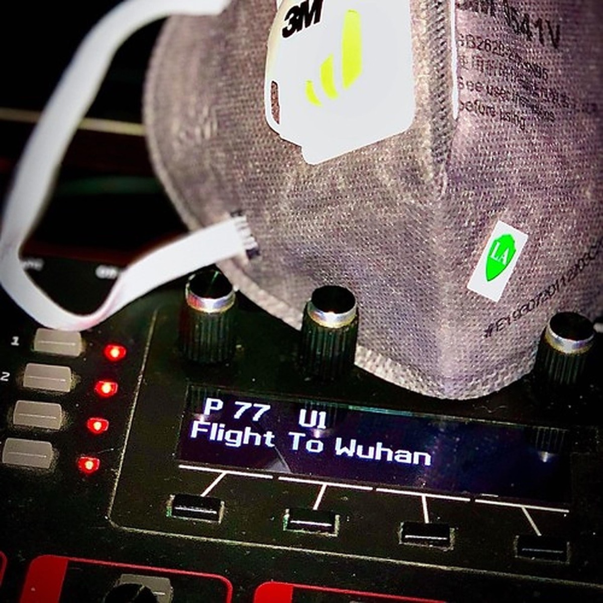 Flight to Wuhan (feat. Shuai Guy, LoPan & Frankiii) - Single by Jasada album cover