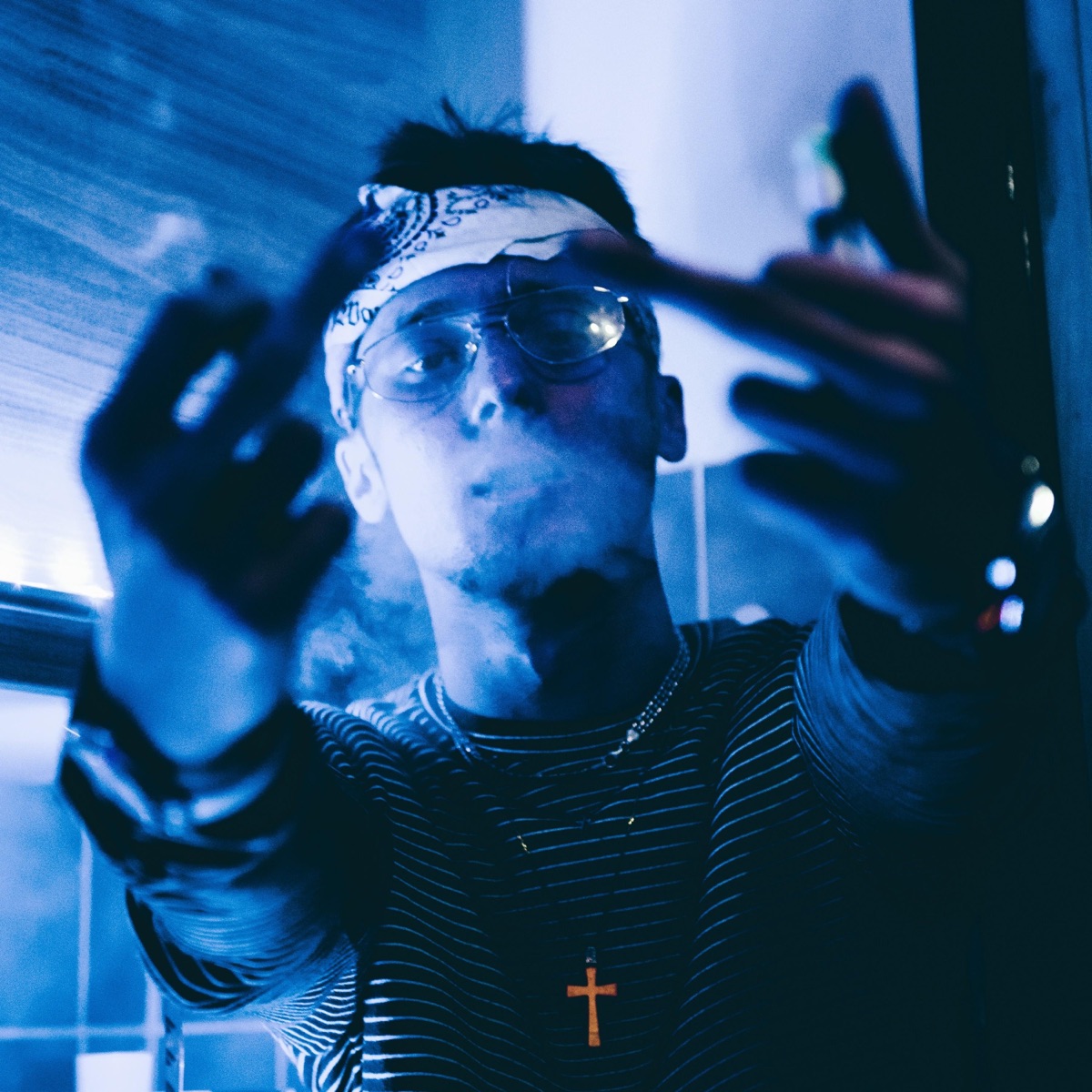 La Chienne - Single by Dokkeytino album cover