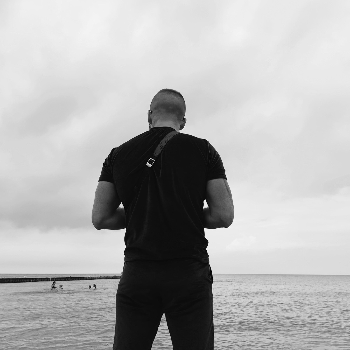 Adrenalina - Single by NinoOficjalnie album cover