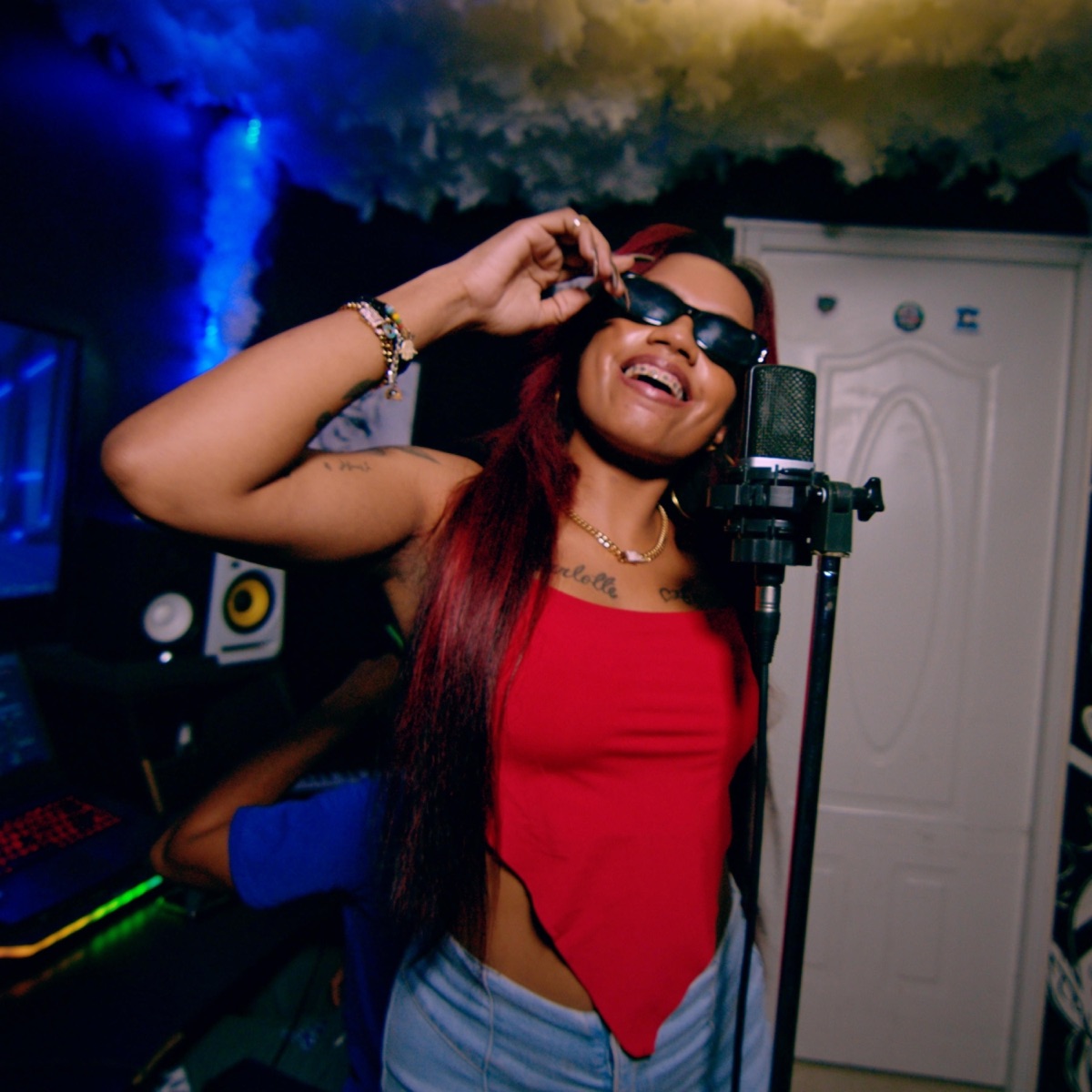 Dile A Tu Novio - Single by La Muñeca Del Flow album cover