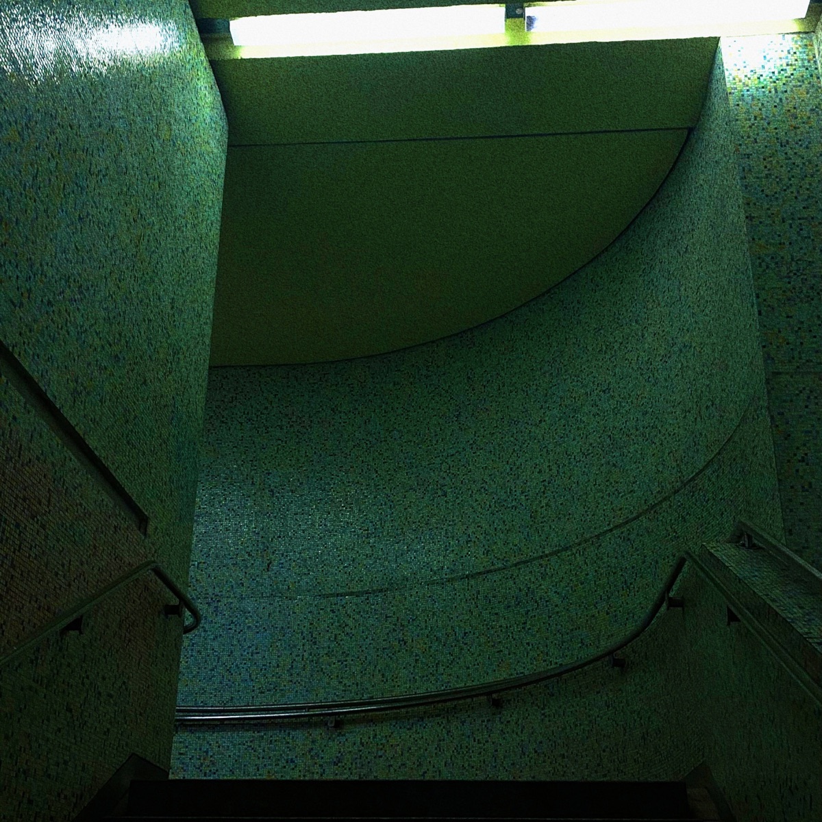 green to blue (slowed + reverbed) - Single by daniel.mp3 album cover