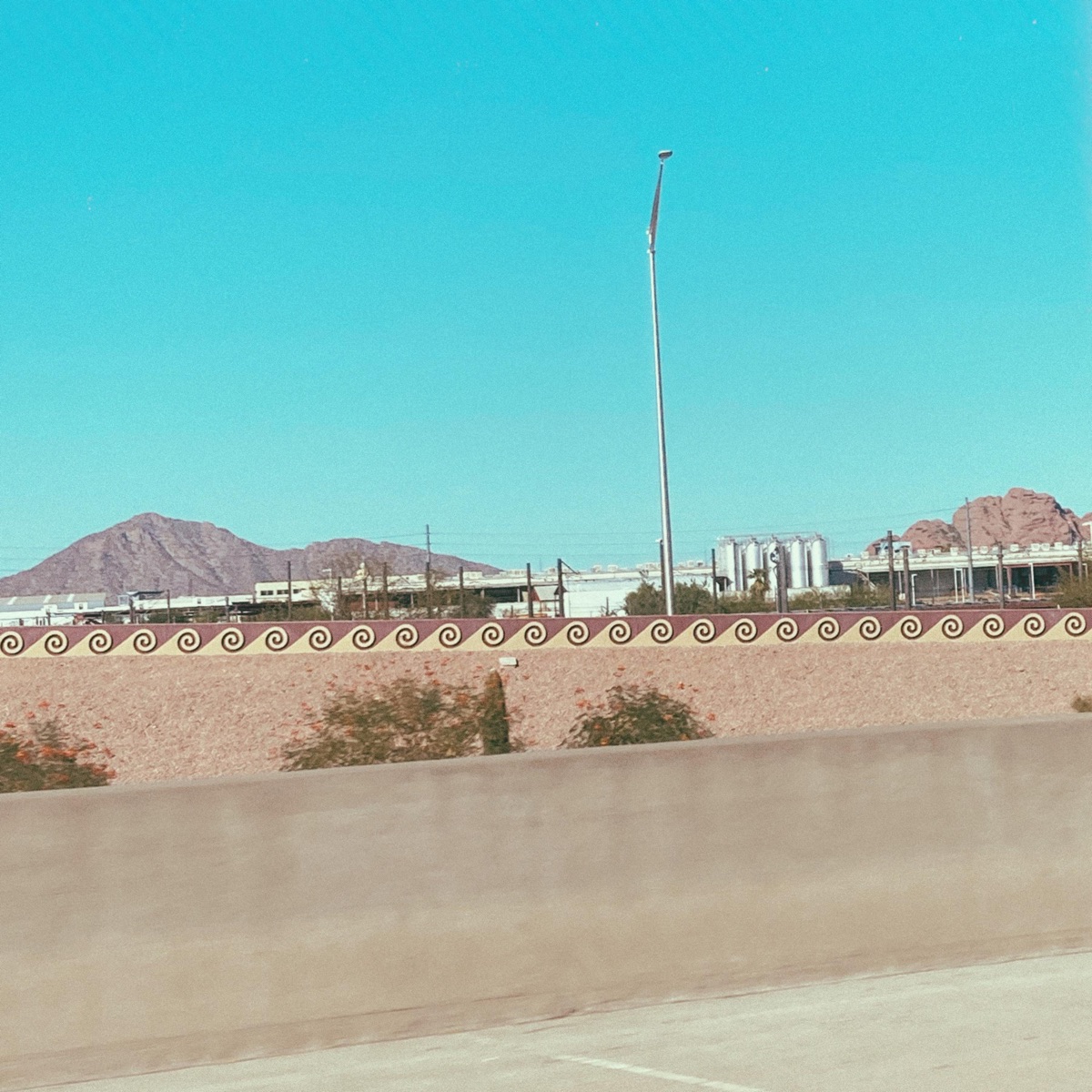 Arizona - Single by Excalibur album cover