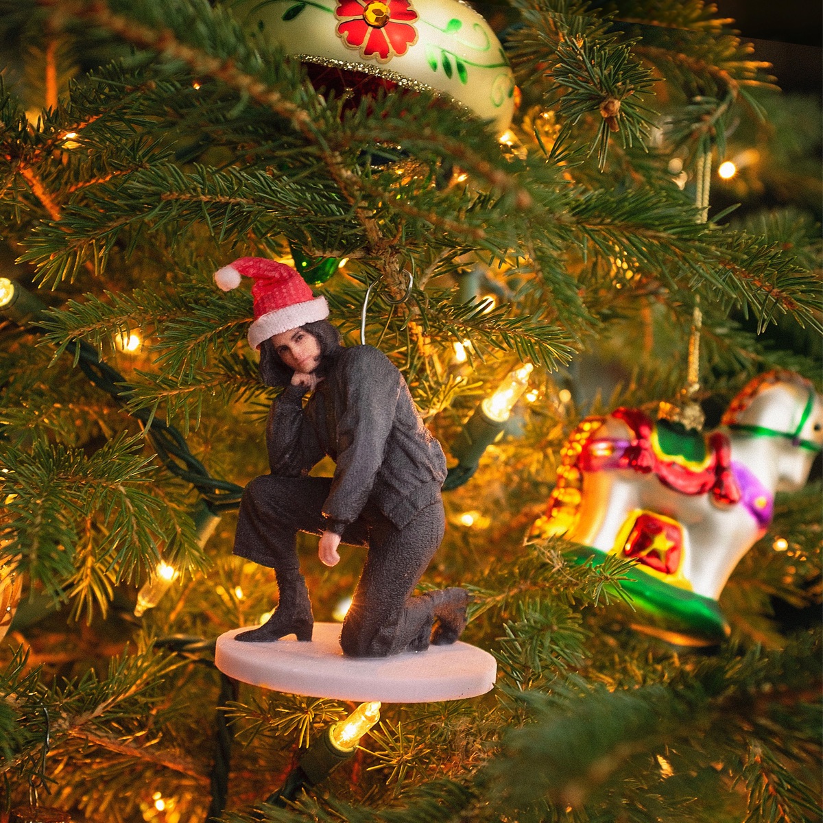 Merry Christmas (I Don't Want to Fight Tonight) - Single by Mattiel album cover