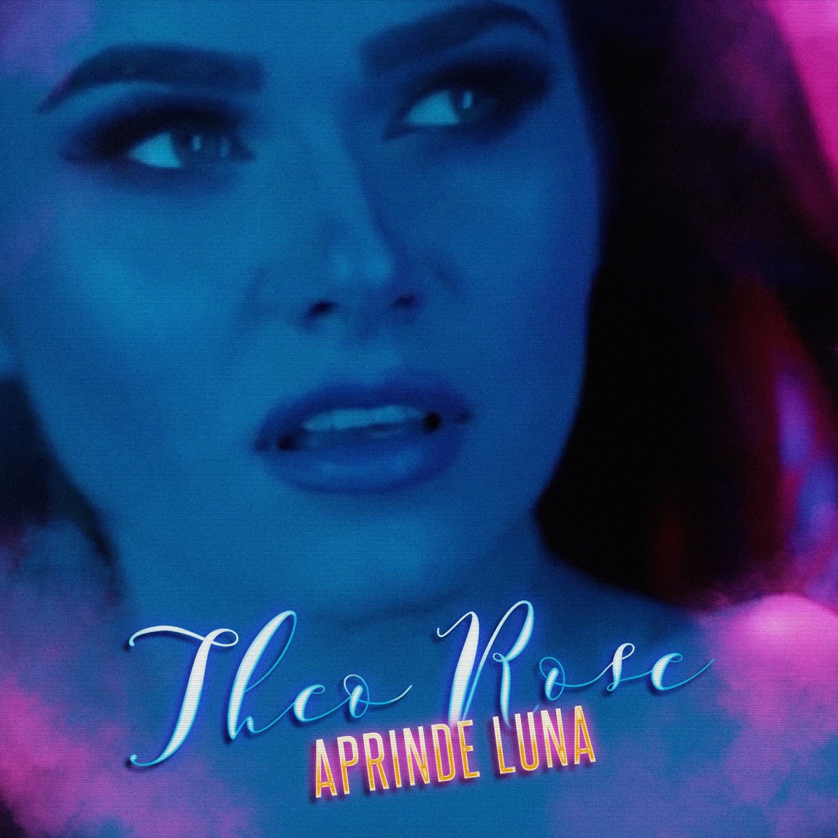 Aprinde Luna - Single by Theo Rose album cover