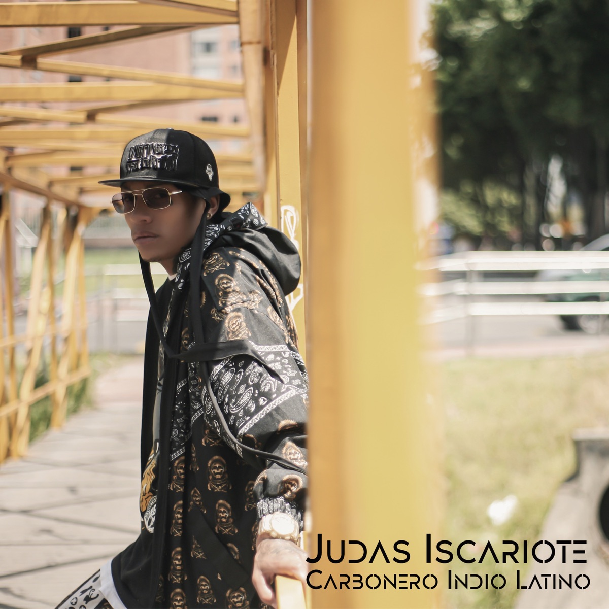 Judas Iscariote - Single by Carbonero Indio Latino album cover