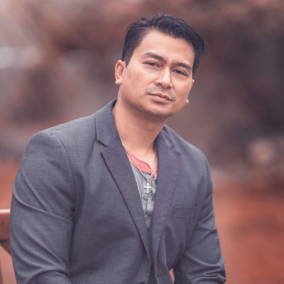 He's Stepping In - Single by Roeun Chin album cover