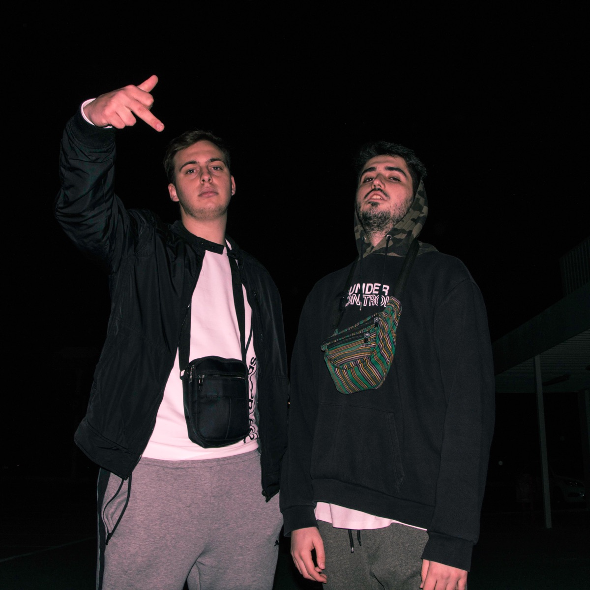 Época de fraudes (feat. YOVNGBC) - Single by Samo.mc album cover