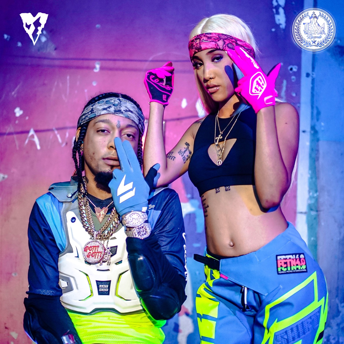 Soy Tuya - Single by Rochy RD & La Demente album cover