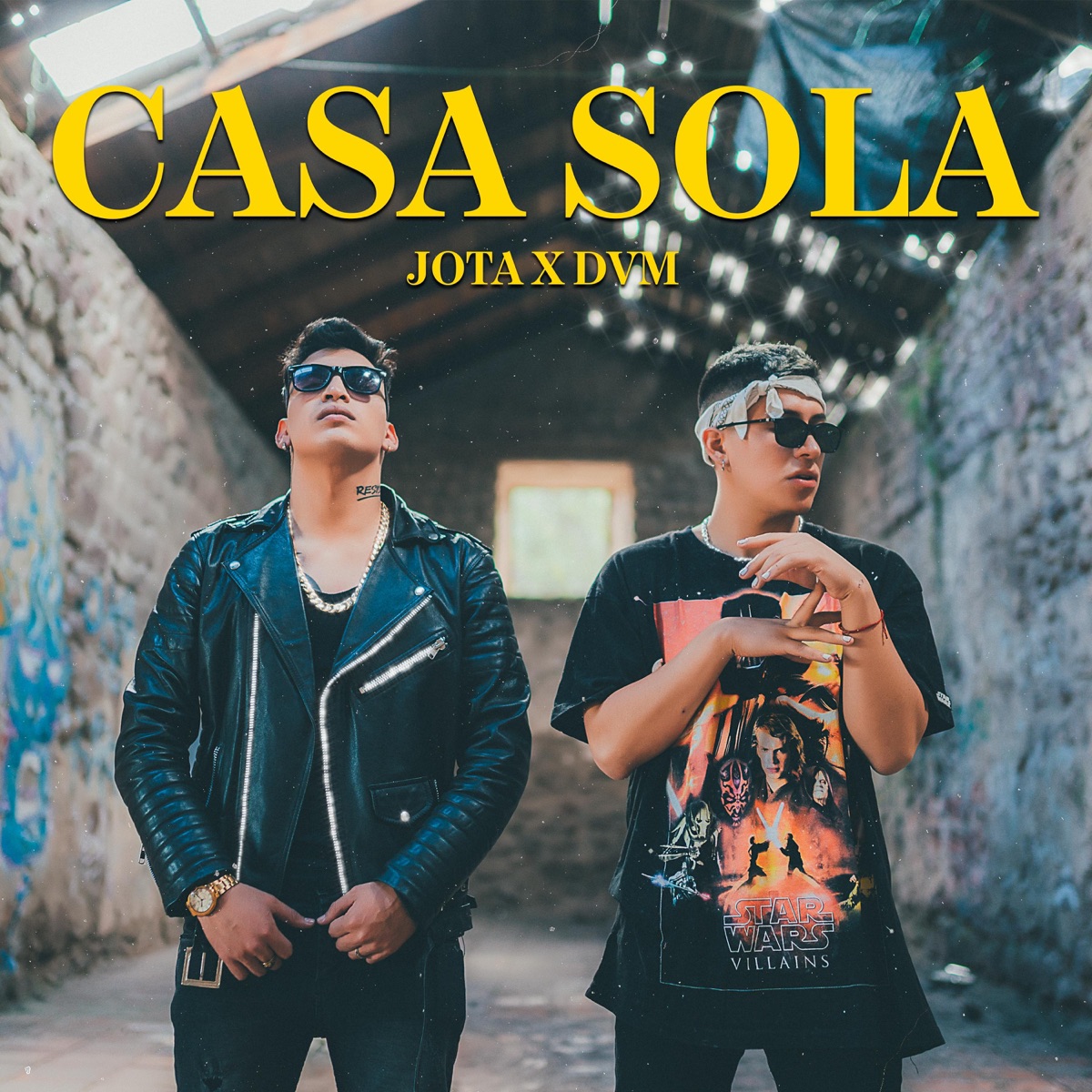 Casa Sola (feat. Diego Villacis DVM) - Single by Jota Musik ec album cover