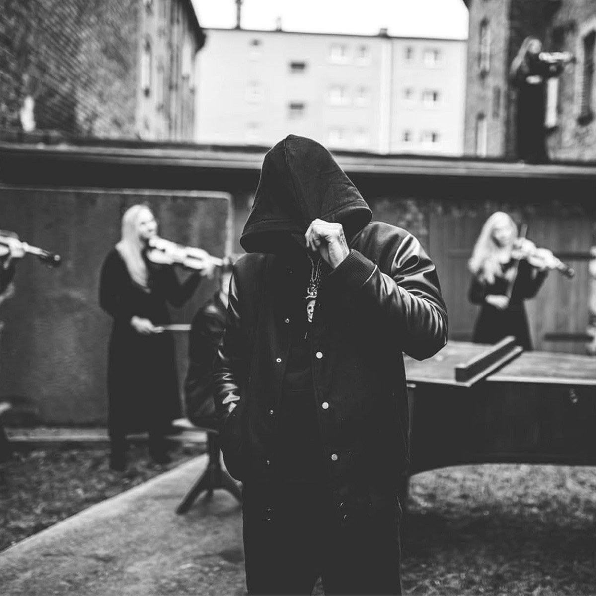 Viral - Single by Kacper HTA album cover