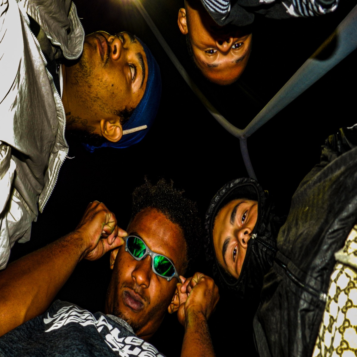 Oto Patamar (feat. Bxrel, Jeycei, Black Hash & Manxik) - Single by Freezzos Gang album cover