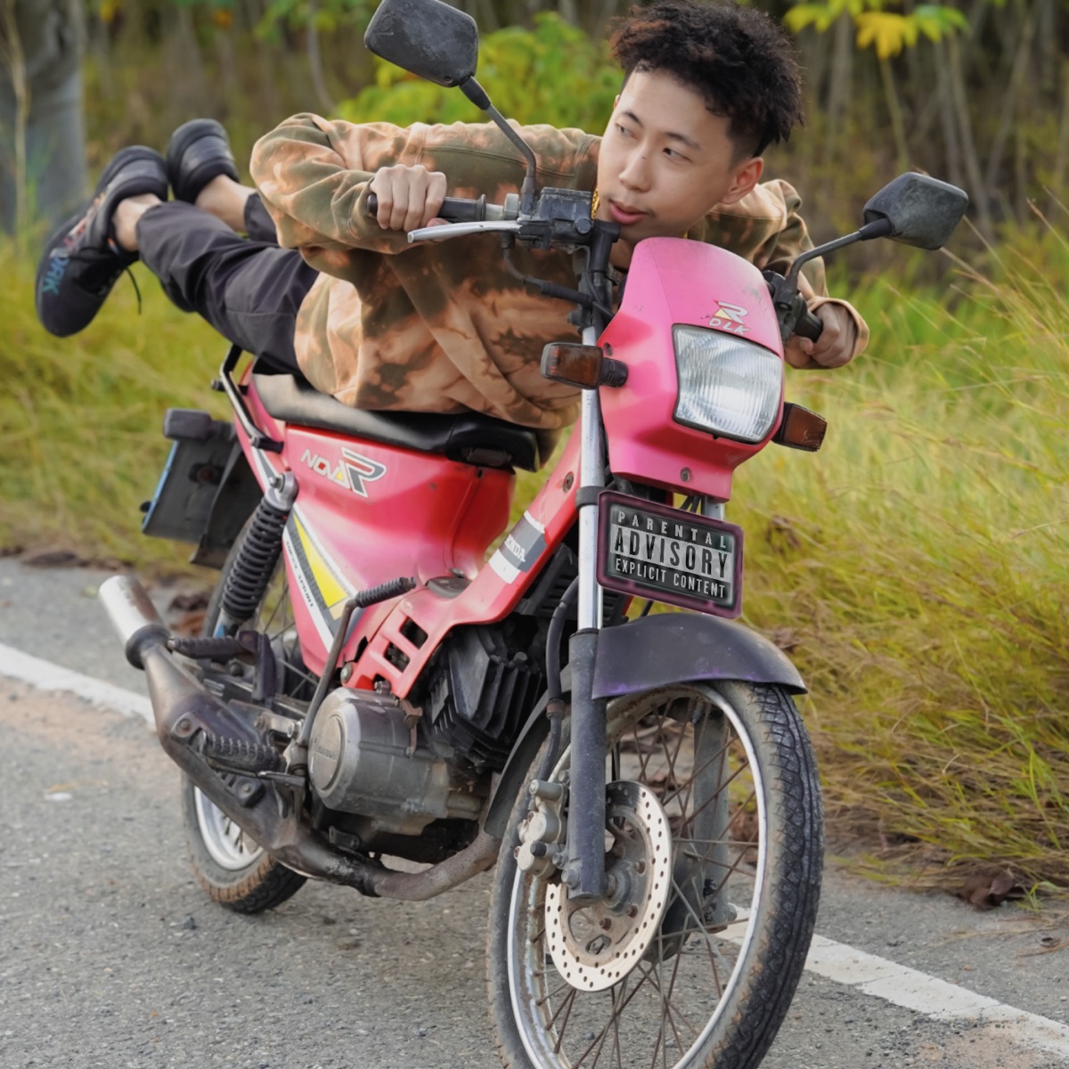 มอเตอร์ไซค์ (Explicit) - Single by Dek Leiang Khway album cover