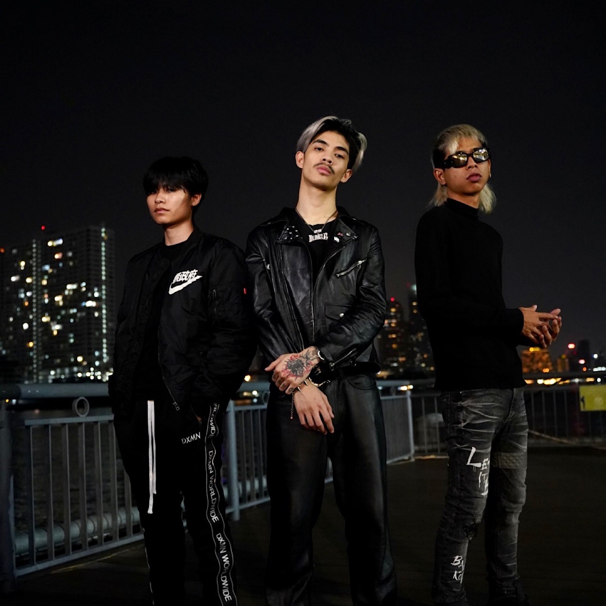 เรื่องราวที่ผ่าน (feat. K.Aglet & JJ) - Single by BUNG G! album cover