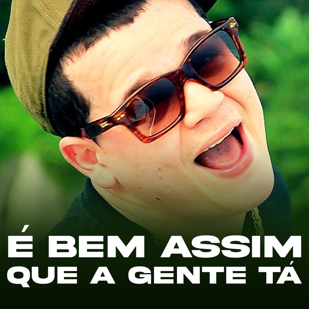 É Bem Assim Que a Gente Tá - Single by MC Tchesko & Dj Mart album cover