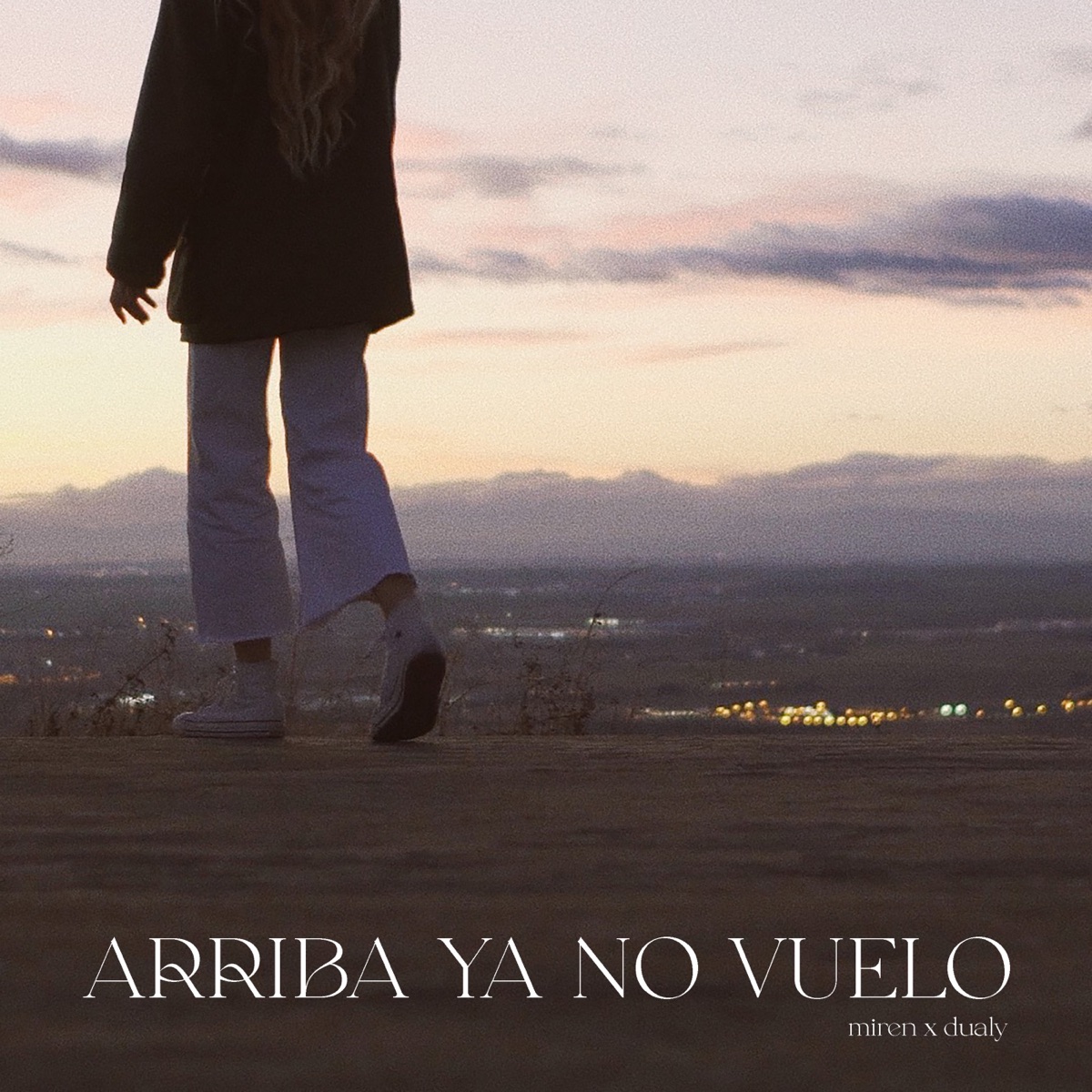 arriba ya no vuelo - Single by Miren & Dualy album cover