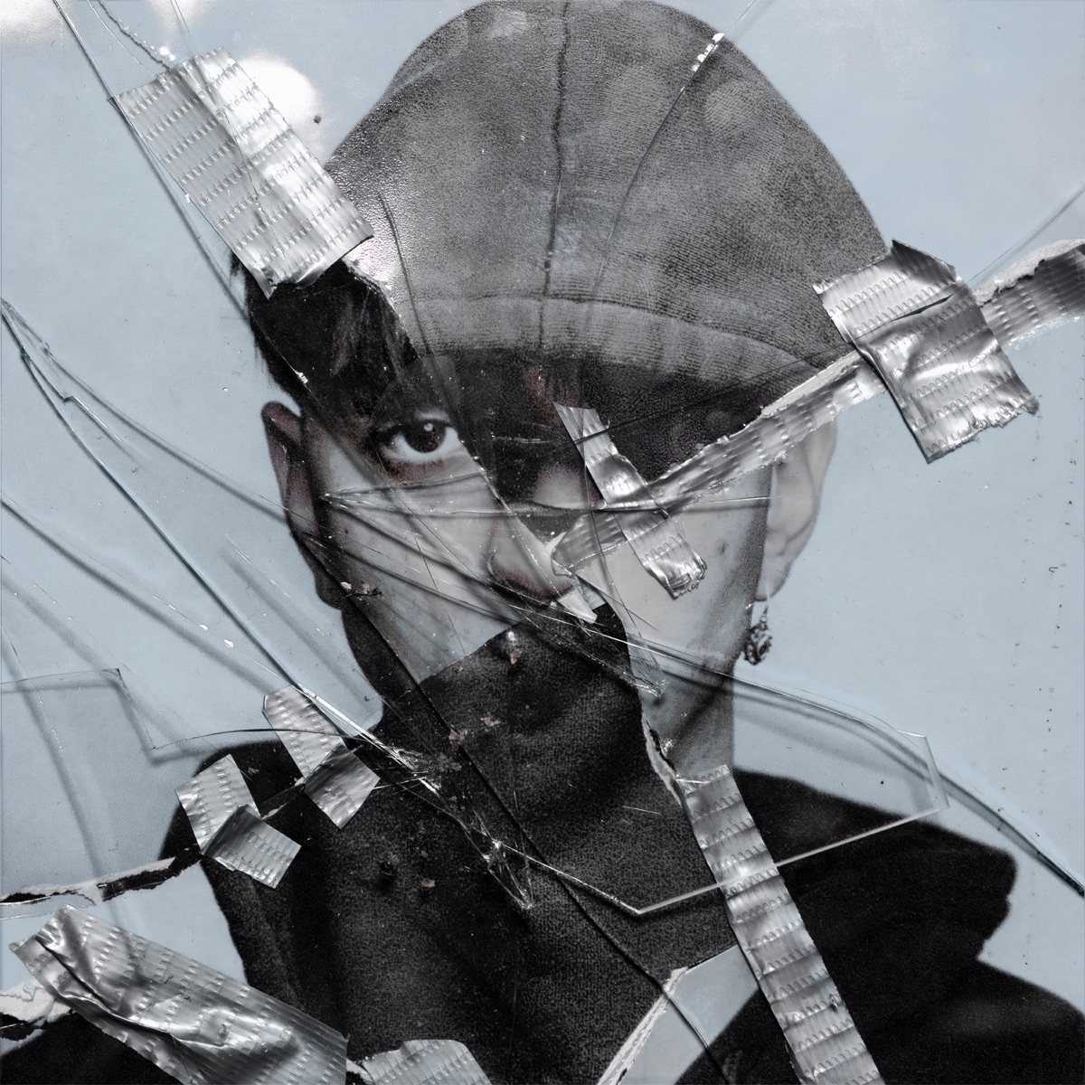 SOLO UNA VITA - Single by Occhiaia 47 album cover