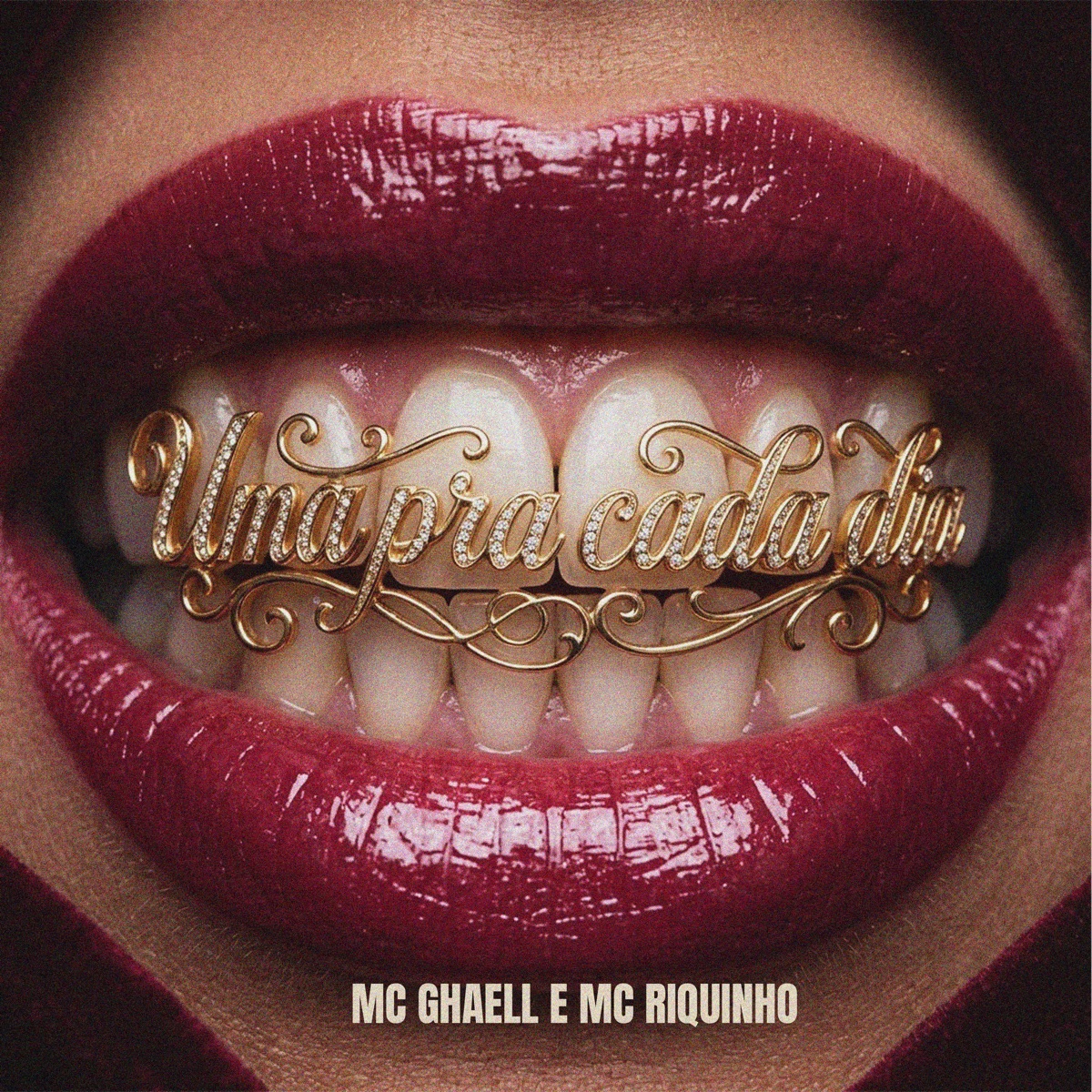UMA PRA CADA DIA - Single by MC GHAELL, Mc Riquinho, DJ V7 & Gree Cassua album cover