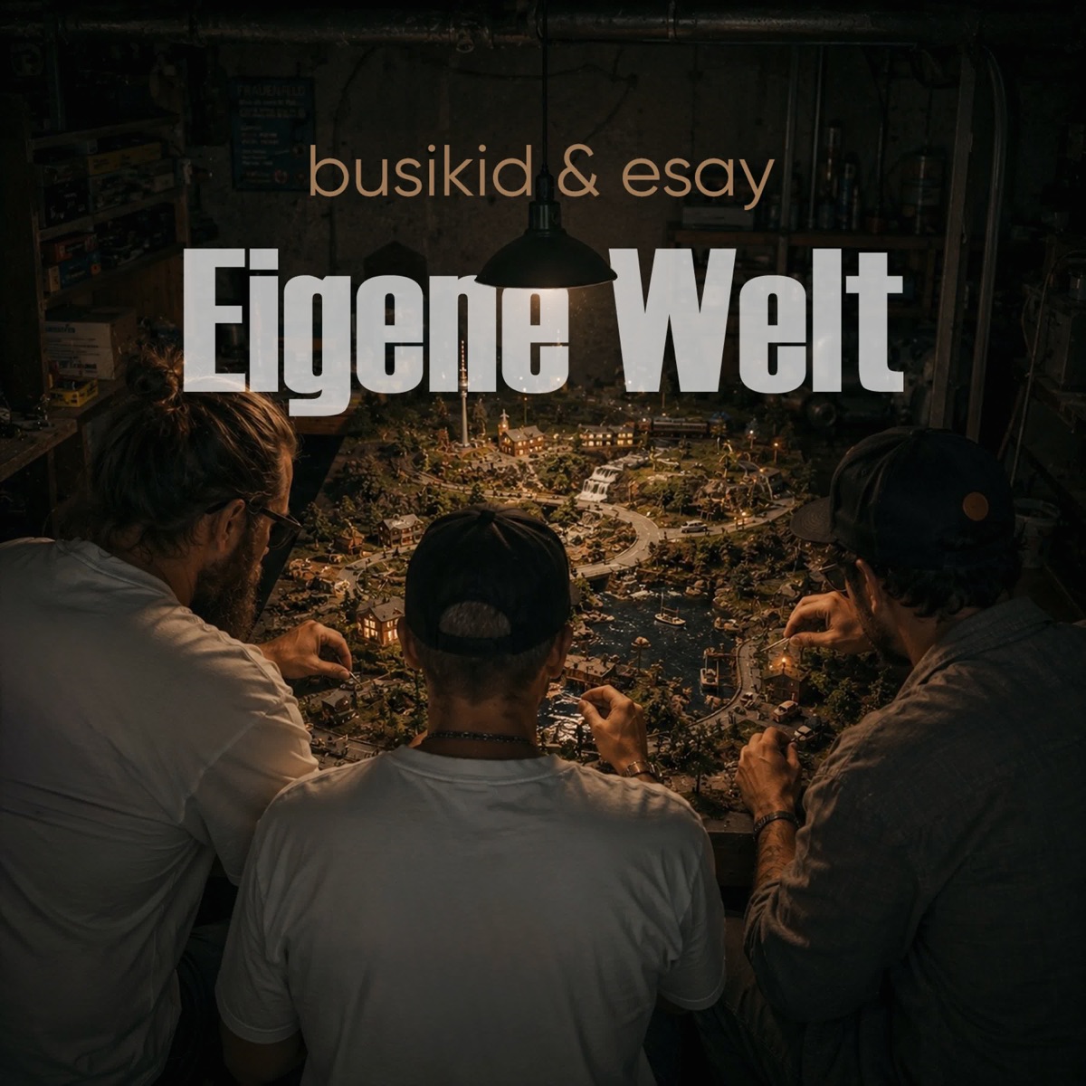 Eigene Welt - Single by Busikid & esay album cover