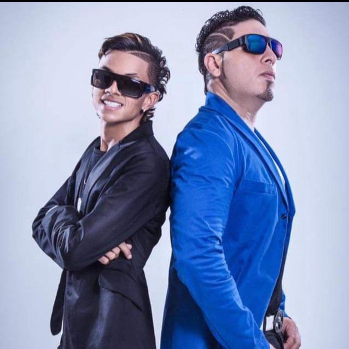 Devórame (El Oveja) (feat. Karly way) - Single by El Oveja album cover