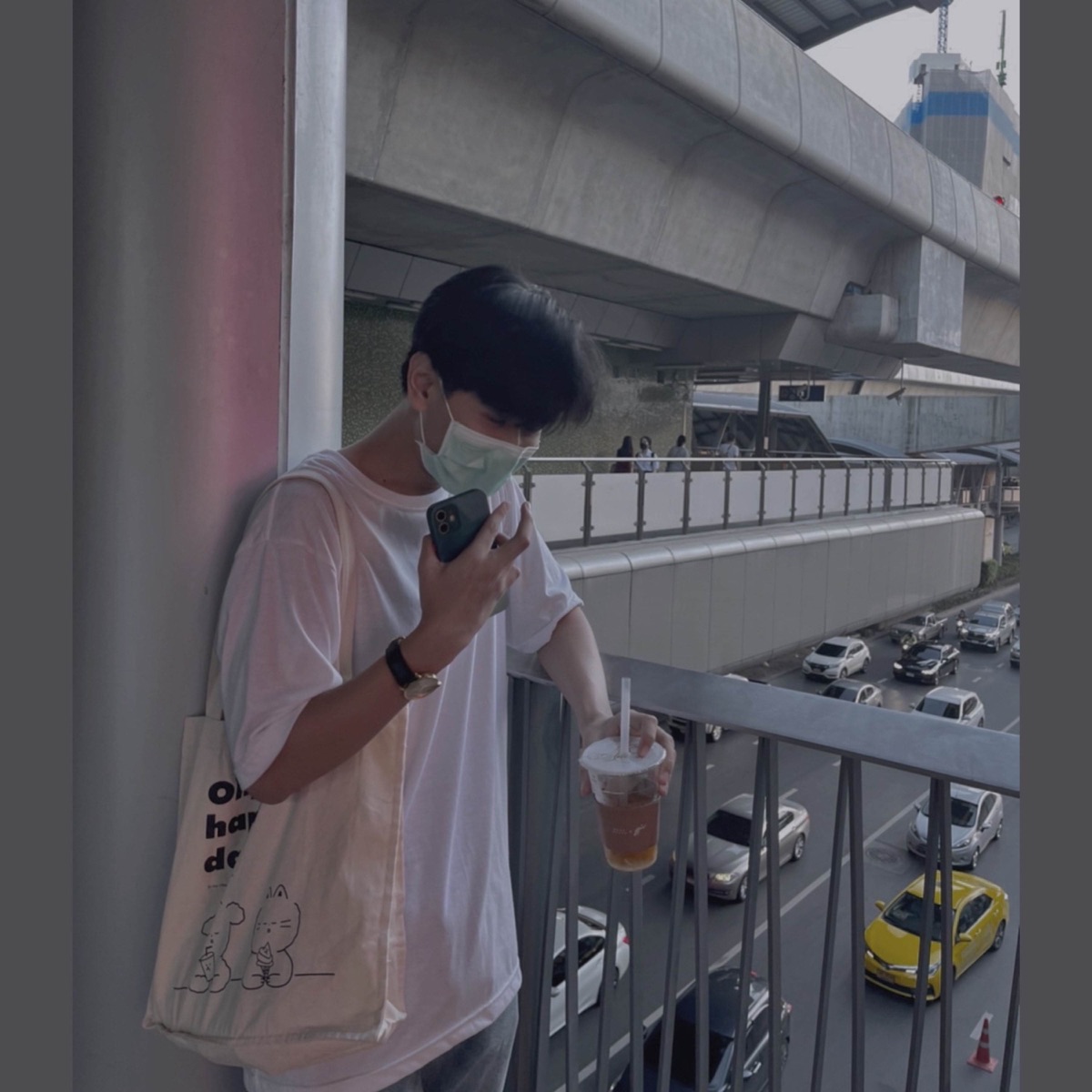 ยิ้มนะคนเก่ง (feat. Crazyorca) - Single by Mr.Taaw album cover