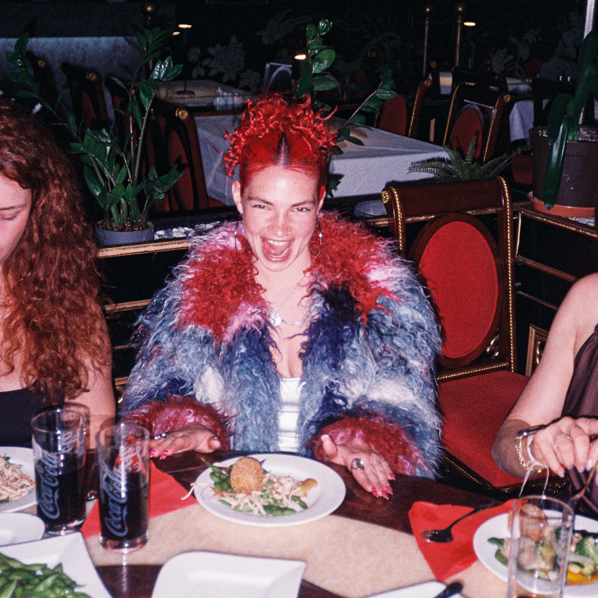 Girl Dinner - Single by Robbensohn & Milli album cover