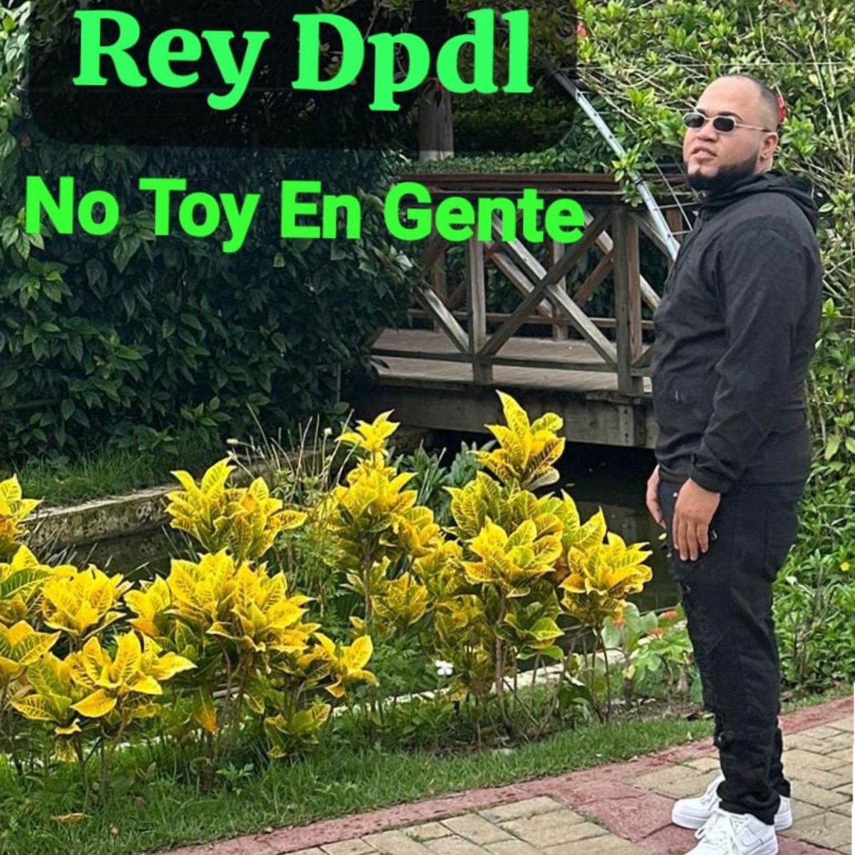 No Toy En Gente (feat. Rey Dpdl) - Single by Carlos Mercado RD album cover