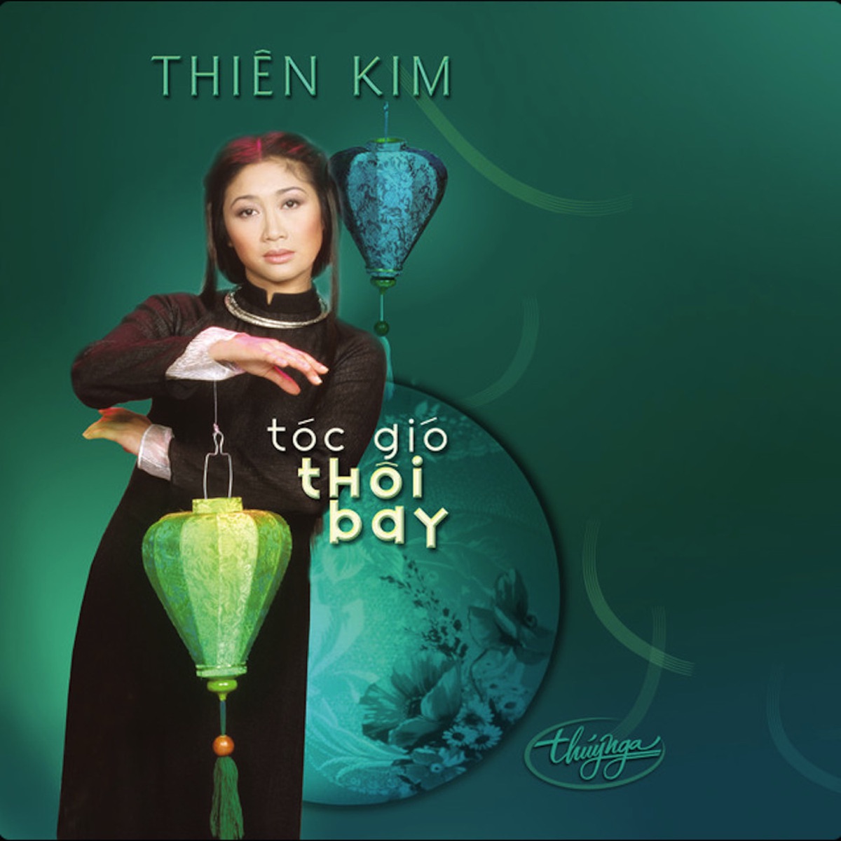 Tóc Gió Thôi Bay by Thien Kim album cover