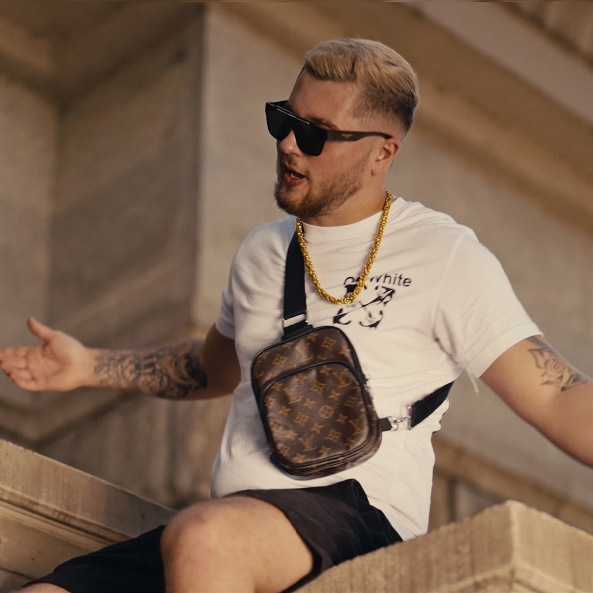 Saint-Tropez - Single by Kretson album cover