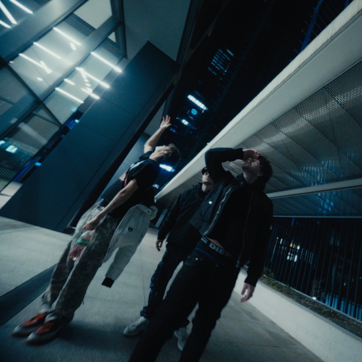 Rolling Stones (feat. Orzel) - Single by 37 in this b!tch, 37Nestee & szymeh album cover