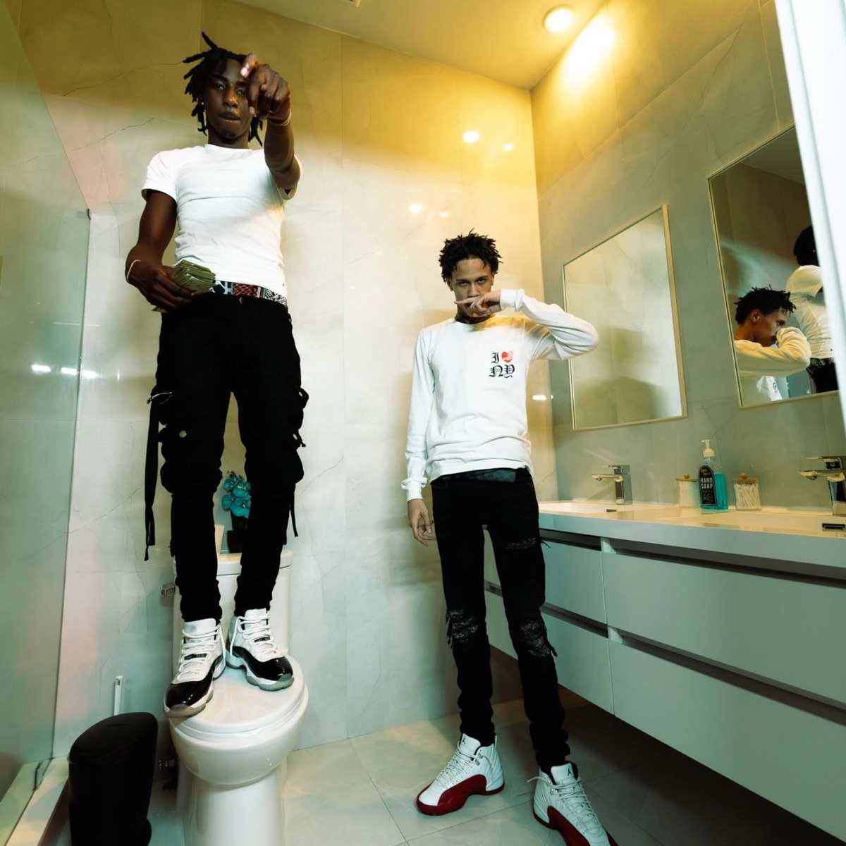 Glah Glah - Single by WaunnyG album cover
