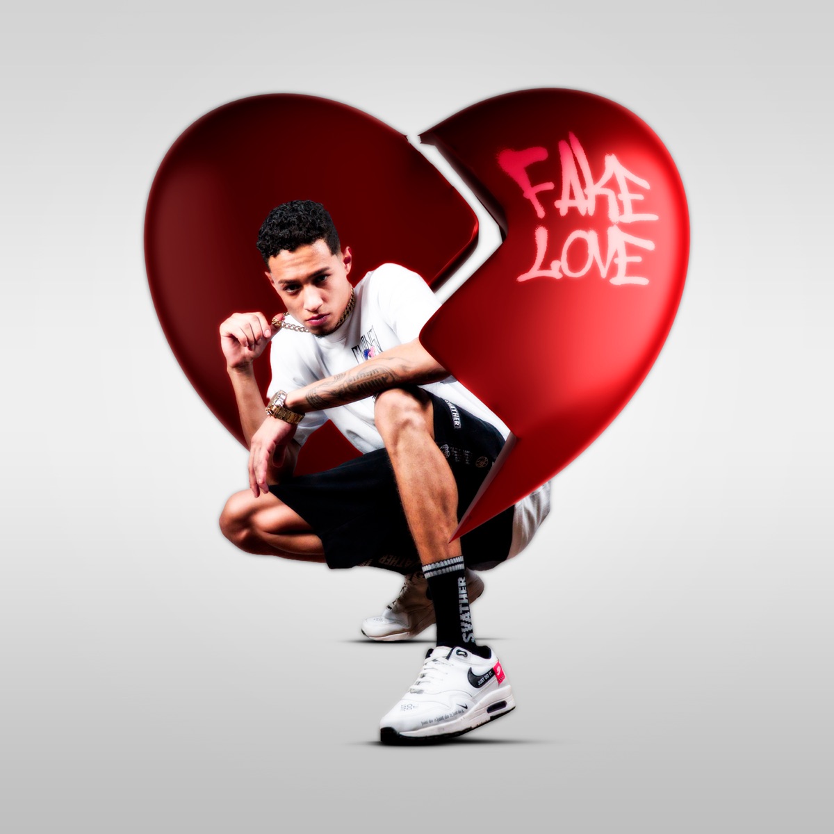 FAKE LOVE - Single by Kaeni Mc album cover