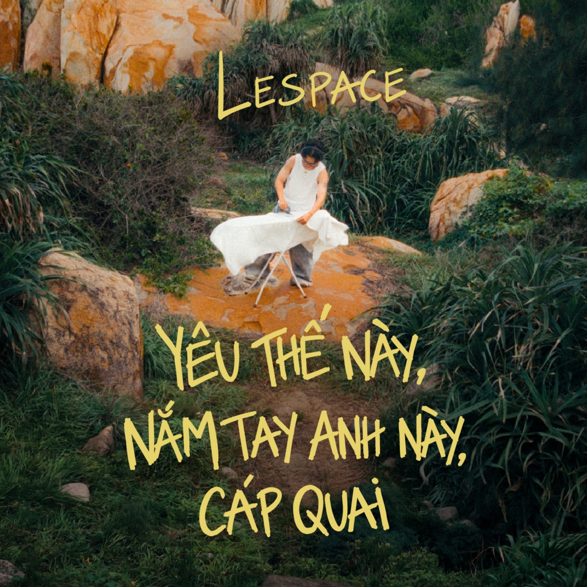 Hi ! Smile - Single by L'espace album cover