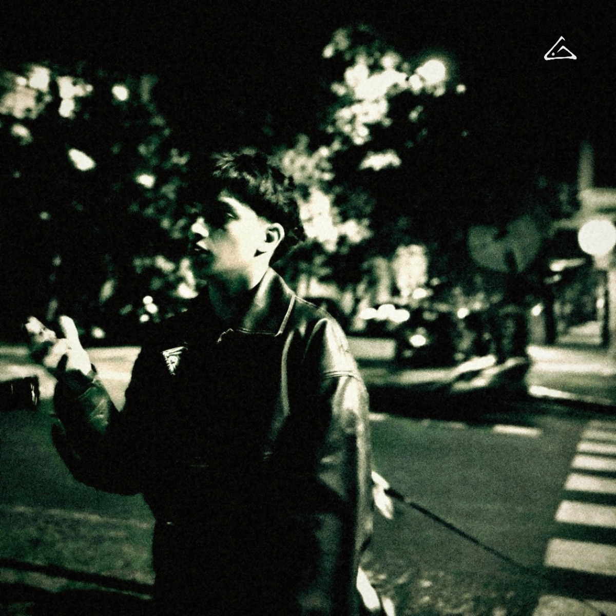 Who's Back (CREAM) - Single by MAEL 55:11 album cover