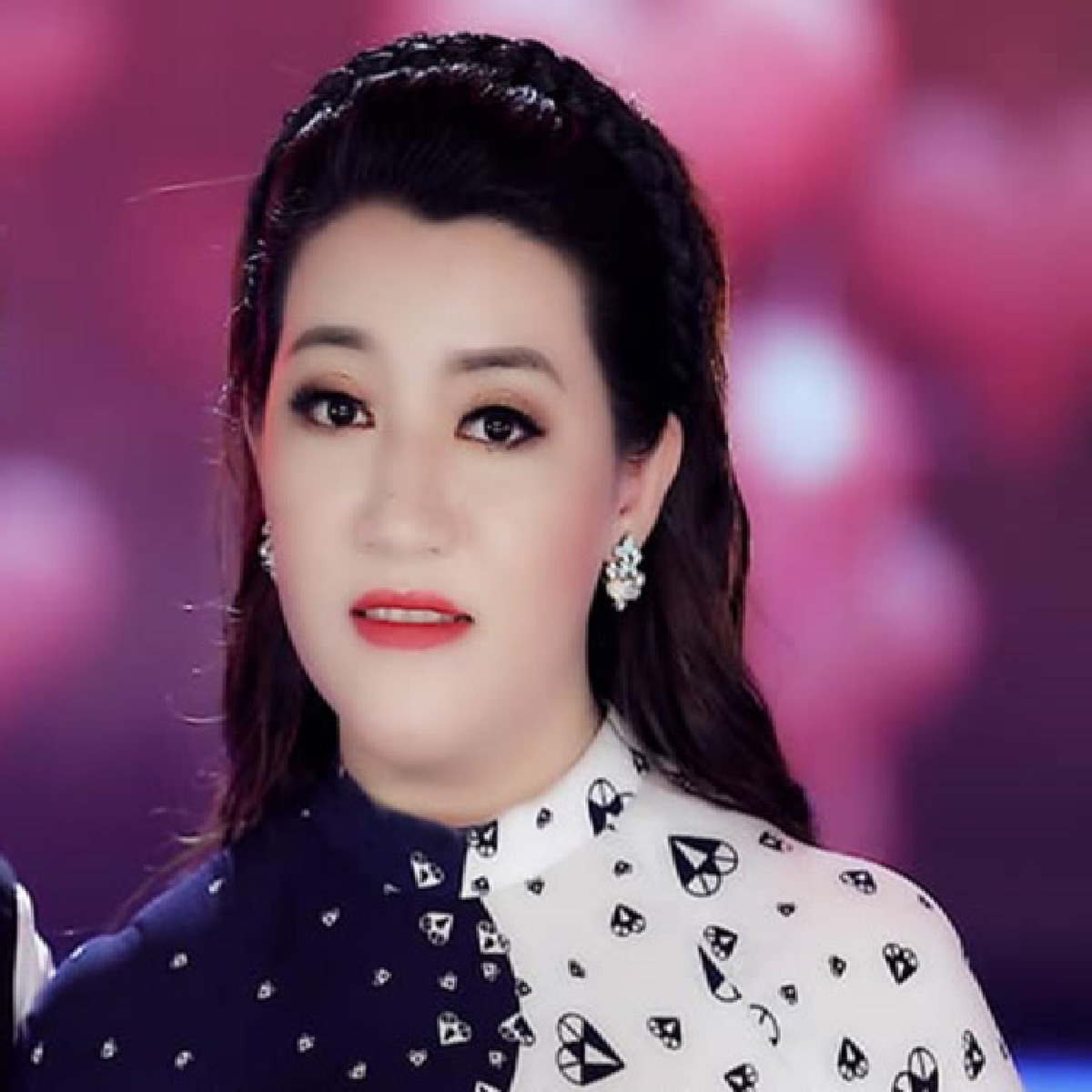 Miền Trung Thương Nhớ by Lê Mỹ Hương album cover