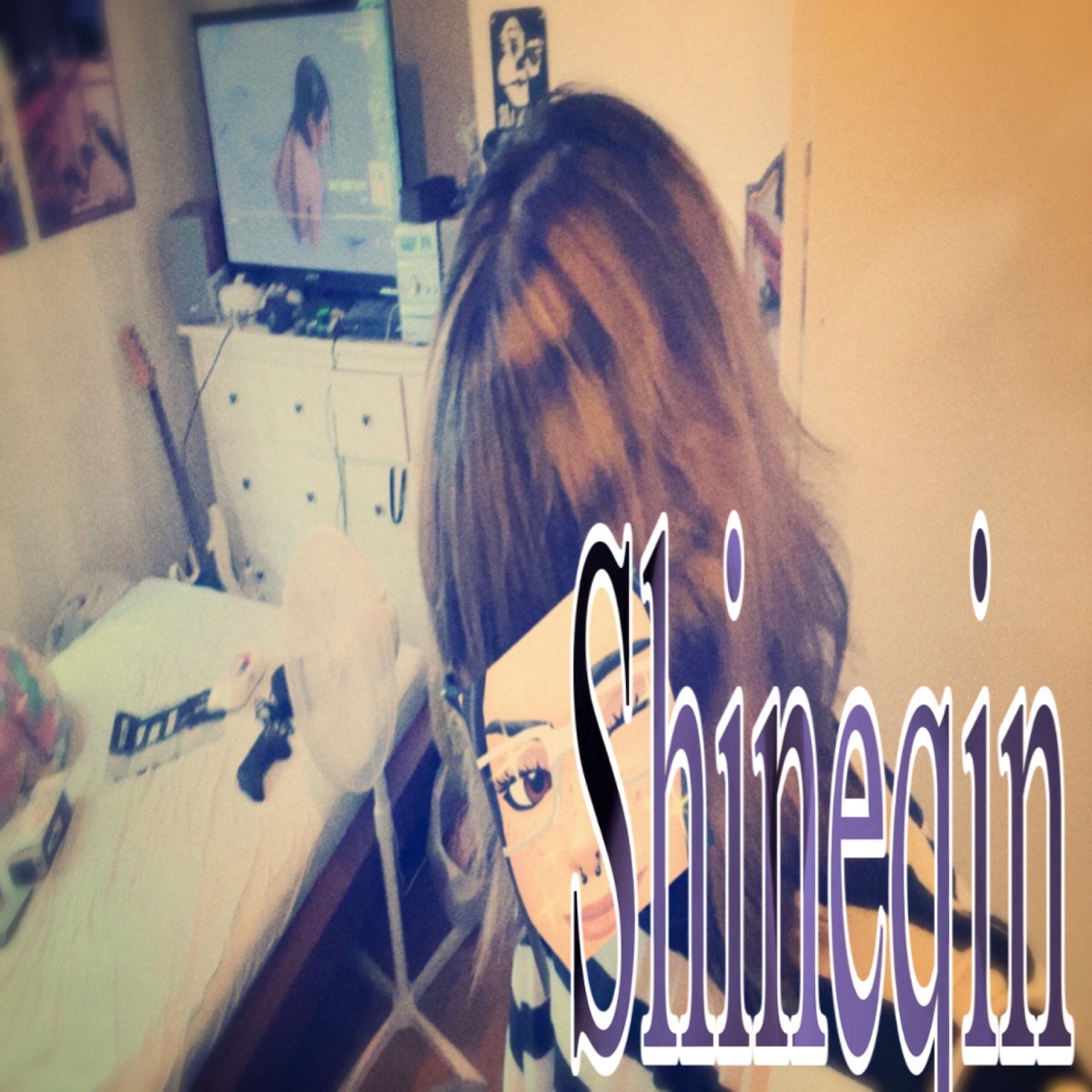 Mood swings (feat. YUNGMEW) - Single by Shineqin album cover