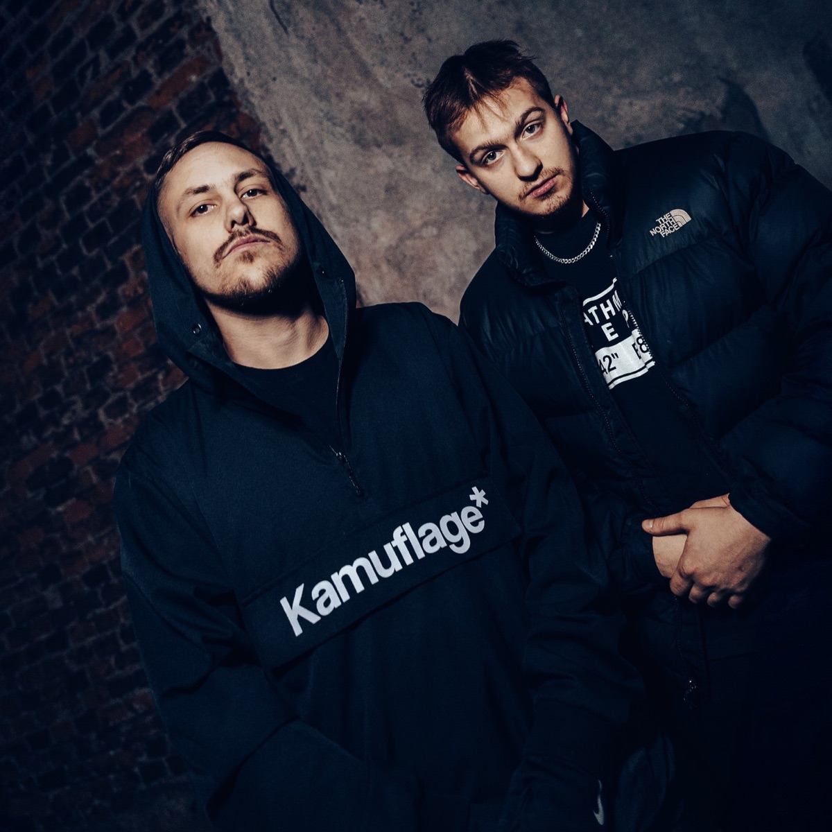 PRZEZ DWI3 SZYBY - EP by Platyna & G3TTOBOY album cover