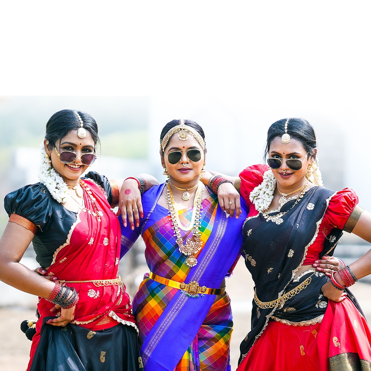 Emunnade Akka Emunnade - Single by Bangarigalla Prabhavathi album cover