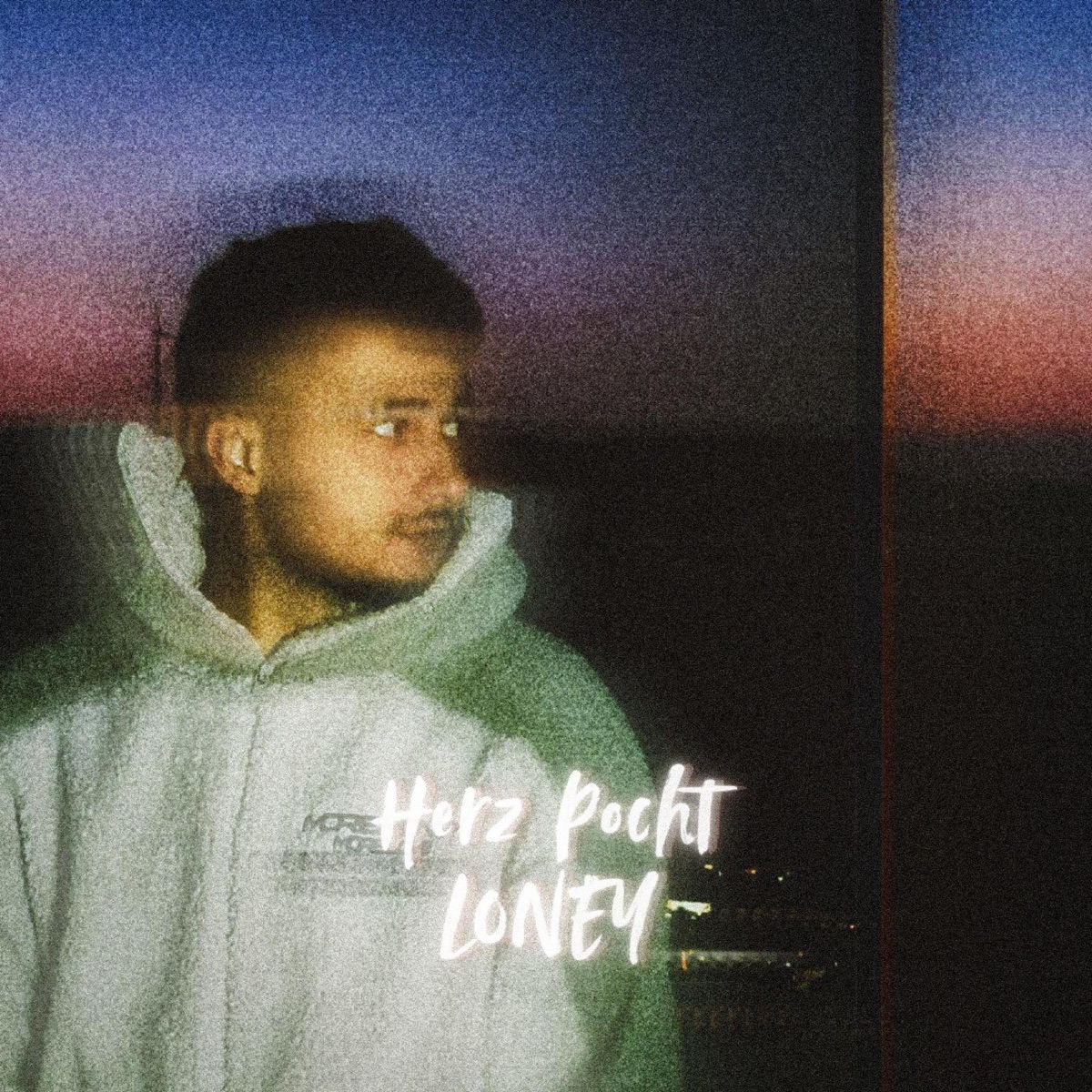 HERZ POCHT - Single by L0NEY album cover