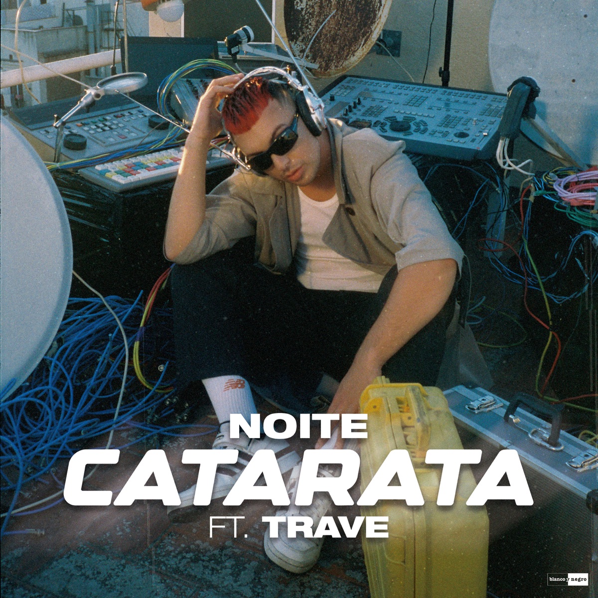 Catarata - Single by Noite & Trave album cover