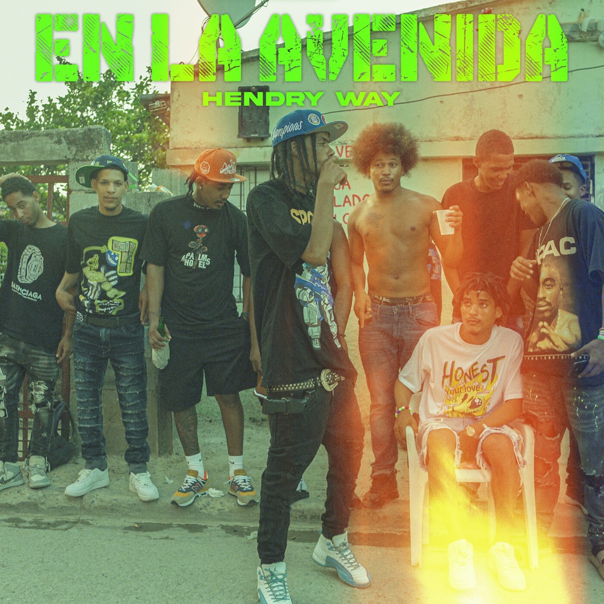 En La Avenida - Single by Hendry Way album cover